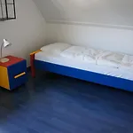 Buitenplaats 83 Üdülőpark