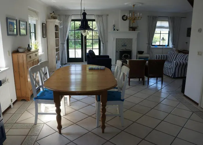 Buitenplaats Villa 5-p Vakantiepark *