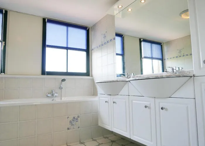 Buitenplaats Villa 5-p *