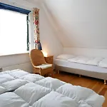 Buitenplaats 83 Каллантсог